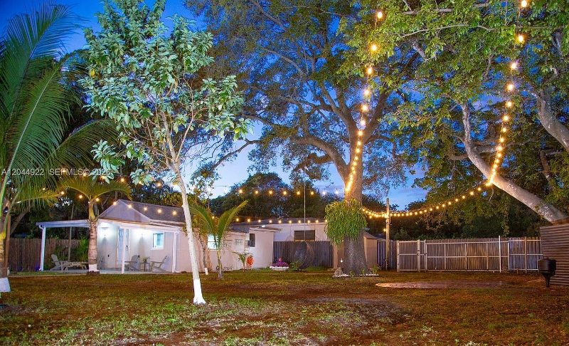 The yard at dusk at Recover at Monarch, 947 NE 149th St, Miami