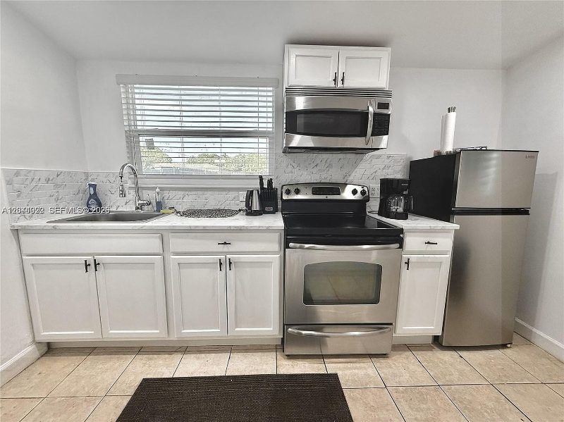 Kitchen at Recover at Monarch, 947 NE 149th St, Miami