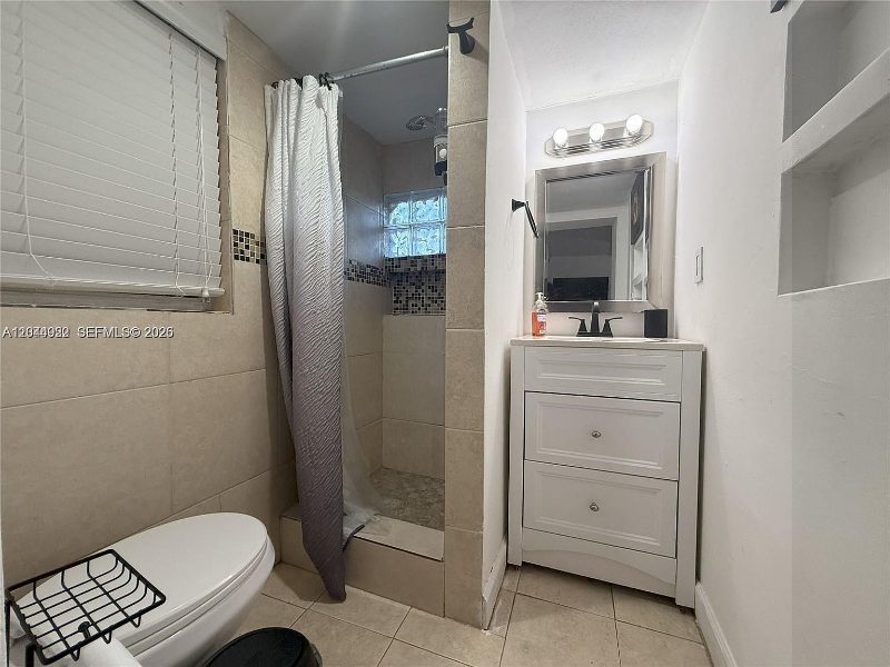 Bathroom at Recover at Monarch, 947 NE 149th St, Miami
